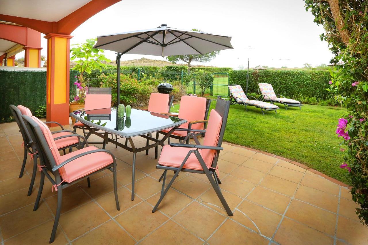 Pura Villa- Buganvillas 아야몬테 외부 사진